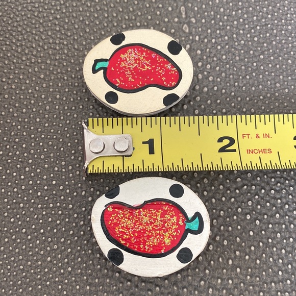 Fiesta Wooden Button Covers (5pcs) with Matching Earrings - Picture 11 of 14